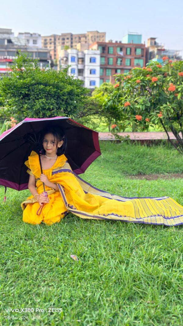 বাচ্চাদের আড়ং কটন রেডি শাড়ি - Image 4